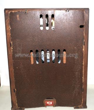 Viking 51-45 ; Eaton Co. Ltd., The (ID = 2752471) Radio