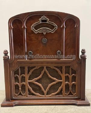 17 ; Echophone Radio, Inc (ID = 2782150) Radio