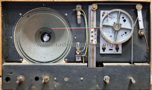 Peter Pan BKS; Eclipse Radio Pty. (ID = 3150742) Radio