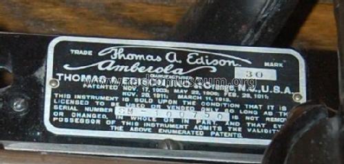 Phonograph Amberola 30; Edison, Thomas A., (ID = 2994165) TalkingM