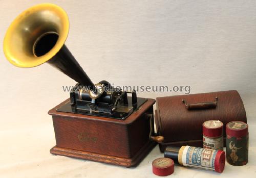 Phonograph Standard B; Edison, Thomas A., (ID = 1359151) TalkingM