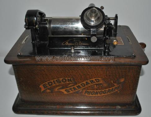 Phonograph Standard B; Edison, Thomas A., (ID = 2083952) TalkingM