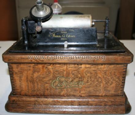Phonograph Fireside A; Edison, Thomas A., (ID = 373080) TalkingM