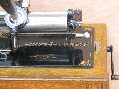 Phonograph Triumph A; Edison, Thomas A., (ID = 448993) TalkingM
