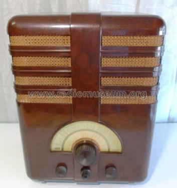 B38 ; Ekco, E.K.Cole Ltd.; (ID = 1613179) Radio