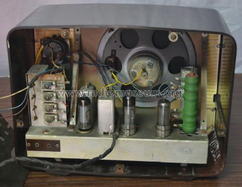 U195; Ekco, E.K.Cole Ltd.; (ID = 1774920) Radio