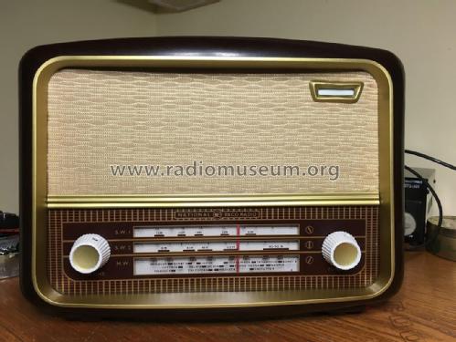 U717; Ekco India, National (ID = 2606485) Radio