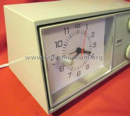 Solid State Clock Radio RZD-400B; RCA RCA Victor Co. (ID = 1436196) Radio