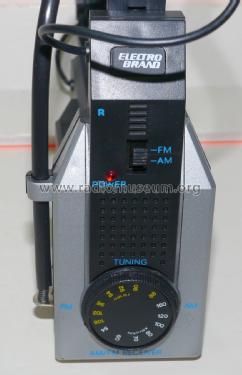 AM/FM Headphone Radio 218; Electro-Brand Inc.; (ID = 2057744) Radio