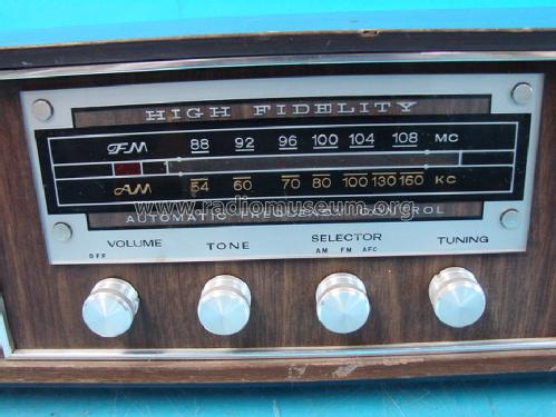 High Fidelity ; Electro-Brand Inc.; (ID = 1489116) Radio