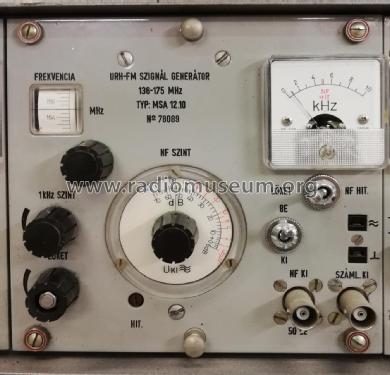 URH-FM Signal Generator MSA 12.10; Elektromechanikai (ID = 2348654) Equipment