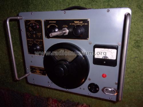 R.C. Audio Signal Generator RC 1113; EMG, Orion-EMG, (ID = 2249475) Equipment