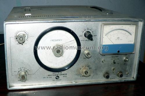 Audio Freqvency Generator TR-0104; Elkisz Elkis Ipari (ID = 2173501) Equipment