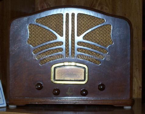 111LW Ch= U-6-C; Emerson Radio & (ID = 1545595) Radio