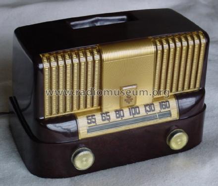 561 Moderne Ch= 120001B; Emerson Radio & (ID = 1347333) Radio