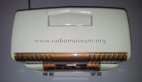 561 Moderne Ch= 120001B; Emerson Radio & (ID = 1568211) Radio