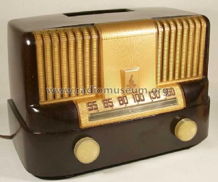 561 Moderne Ch= 120001B; Emerson Radio & (ID = 434032) Radio