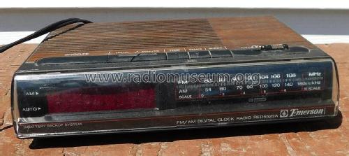 AM/FM Digital Clock Radio RED5520A; Emerson Radio & (ID = 2914723) Radio