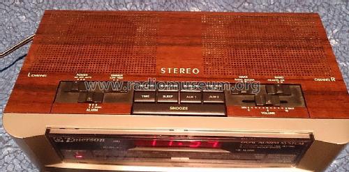 AM/FM Stereo Digital Clock Radio AK2745; Emerson Radio & (ID = 1538409) Radio