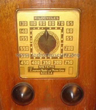CX305 Ch= CX; Emerson Radio & (ID = 2683045) Radio