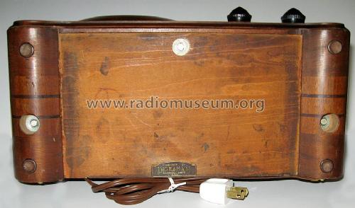 DQ351 'Humpback Bullseye' Ch= DQ; Emerson Radio & (ID = 1263924) Radio