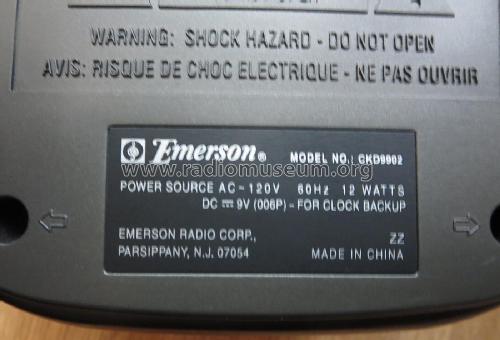 Dual Alarm CD Clock Radio CKD9902; Emerson Radio & (ID = 2915132) Radio