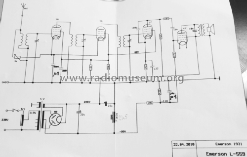 L-559 ; Emerson Radio & (ID = 2964621) Radio