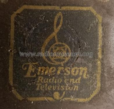 R152 Ch= R; Emerson Radio & (ID = 2458831) Radio