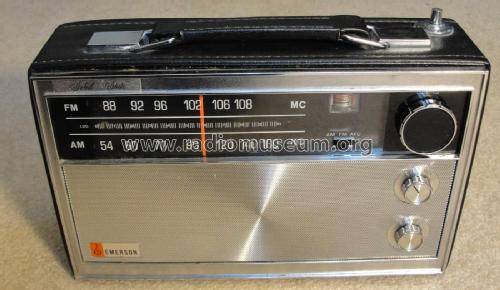 AM/FM Portable 31P63; Emerson Radio & (ID = 2248273) Radio