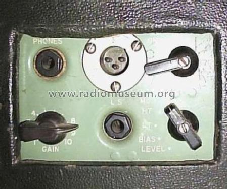 Portable tape recorder L2C; EMI; Hayes, (ID = 437474) Enrég.-R