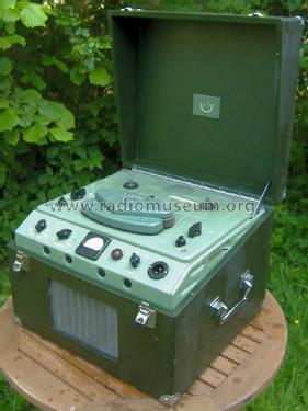 Portable Tape Recorder TR50B; EMI; Hayes, (ID = 1466390) R-Player