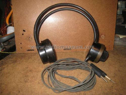 Headphones ; Ericsson Telephones (ID = 1816192) Parlante