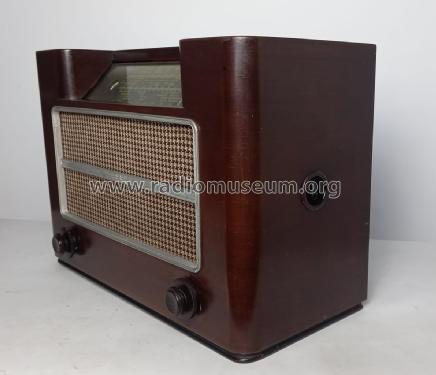 KY227; Erres, Van der Heem (ID = 3001435) Radio
