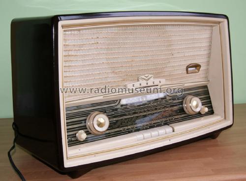 KY585; Erres, Van der Heem (ID = 2187692) Radio