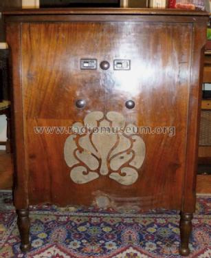 Eternola Edison Bell zeneszekrény ; Eternola Mechanikai (ID = 1026523) Radio