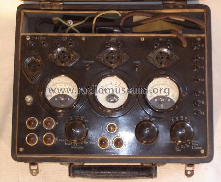 Universal-Radio- und Röhrenmessgerät M33; Excelsiorwerk; (ID = 2536432) Equipment