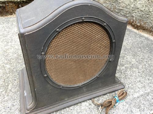 4 Speaker ; Fada Radio & (ID = 1999256) Speaker-P
