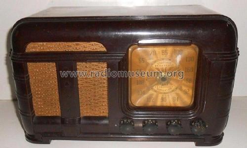 790 Series B; Fada Radio & (ID = 1586230) Radio