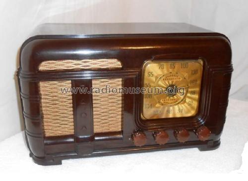 790 Series B; Fada Radio & (ID = 1622586) Radio