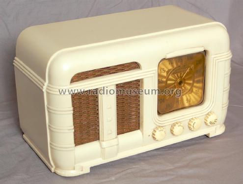 790 Series B; Fada Radio & (ID = 2591929) Radio
