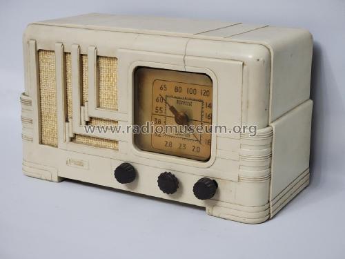 B49V ; Fada Radio & (ID = 3113872) Radio