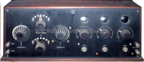 Fada Receiver-Amplifier No. 140-A; Fada Radio & (ID = 2269479) Radio