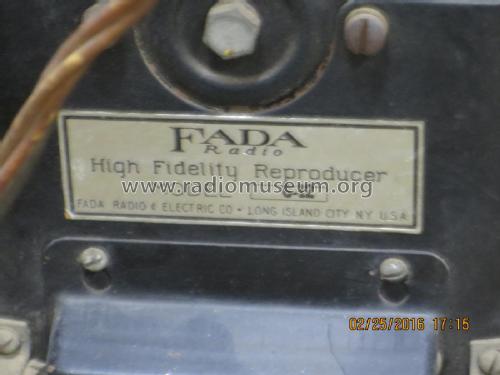 Streamline 290 ; Fada Radio & (ID = 1964531) Radio