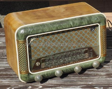 Fancy 633; Familial Radio, G. (ID = 2498541) Radio