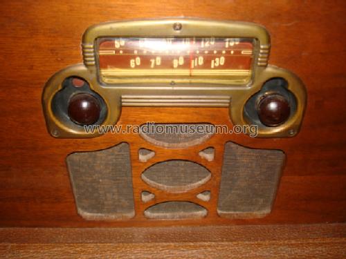 BT-68 ; Farnsworth (ID = 622161) Radio