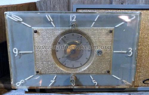 Capehart TC-20 Ch= C-297; Farnsworth (ID = 2850362) Radio