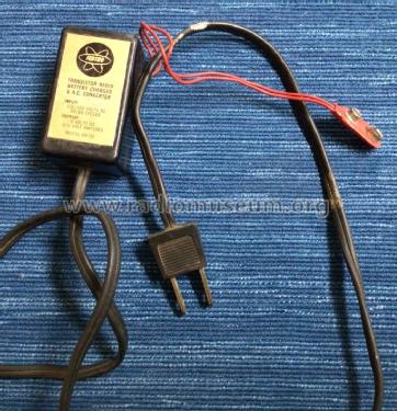 Transistor Radio Battery Charger CH-9V; Fedtro Inc.; Long (ID = 2989179) Power-S