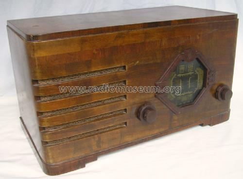 Seura V SRA ; Fenno, Helsinki - (ID = 2055559) Radio