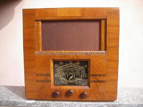 104 AC ; Ferguson Brand, (ID = 536676) Radio