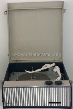 3002; Ferguson Brand, (ID = 2651862) Sonido-V